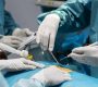 doctors doing surgical procedure patient 90x80